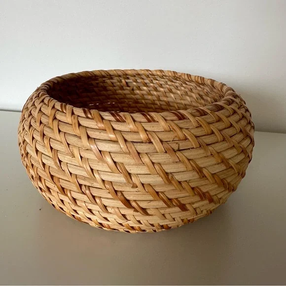 Anthropologie Round Woven Rattan Wicker Basket 8" diameter, 4" tall - Picture 6 of 6